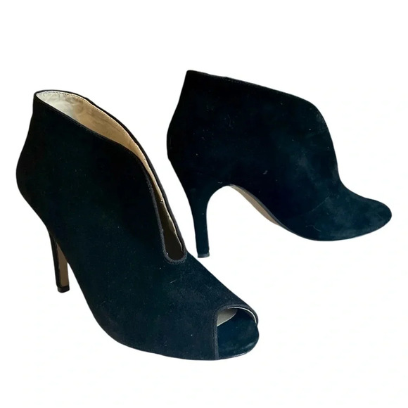Adrienne Vittadini‎ Boots Womens 7.5 Black Faux Suede Heels Back Nyla Booties - Picture 1 of 6